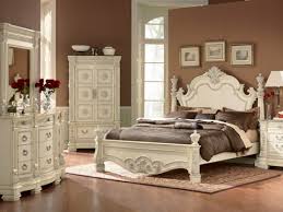 Impressive Bedroom Design Ideas In White Digsdigs In Vintage White ...