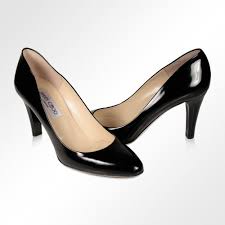 9 Tips Rahasia Memilih Model Sepatu Wanita | PriceArea.com