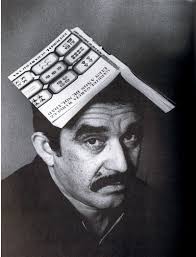 “What matters in life is not what happens to you but what you remember and how you remember it” (Gabriel García Márquez). The Great Gabo - Gabriel-Garcia-Marquez-with-%25E2%2580%259COne-Hundred-Years-of-Solitude%25E2%2580%259D-on-his-head