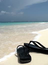 7-mile-beach-flip-flops-Cayman | Backpacker Hub