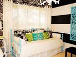 Bold Splashes Of Color For Teen Girls Room Paint Ideas Girls Room ...