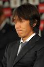 Shunsuke Nakamura Shunsuke Nakamura of Japan's 2010 FIFA World Cup South ... - Japan+World+Cup+Team+Return+Home+yYC_jR54-eMl