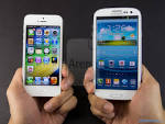 Apple iPhone 5 vs Samsung Galaxy S III