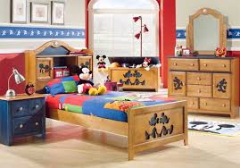أجمل غرف نوم للأطفال... - صفحة 4 Images?q=tbn:ANd9GcTVp0cFi_CKXI67QU9QeSGp8NM32gBIrwXsgD-oOvQTOv3ycSKyMg