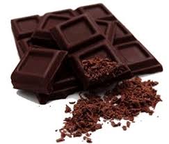 Csokival se etesd, mert elhízik!