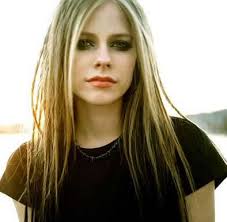 .Avril Lavigne News. Images?q=tbn:ANd9GcTbkr_lrdTqX1sdNHMtVJOuelI0t5AdfHDlYewg5el3VH0xZRPa