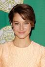 The GQ+A: SHAILENE WOODLEY Makes Her Own Hippie Toothpaste, and.