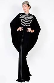KHALEEJI ABAYA�? on Pinterest | Abayas, Black Abaya and Hijabs