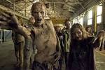 Walking Dead makes confident return with Season 5 premiere | New.