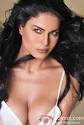 Bollywood hottest star Veena Malik known for creating sensations has again ... - Veena-Malik-s-movie-to-break-Guinness-book-of-World-Record