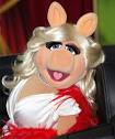 Miss Piggy's top St. Patrick's Day beauty and fashion tips