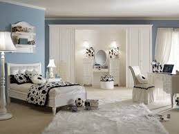 10 Most Beautiful Interior BedroomFunees.com