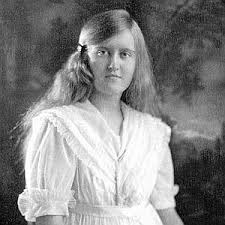 POOR RICH GIRL: Huguette Clark