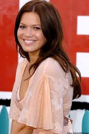 Mandy Moore recently broke