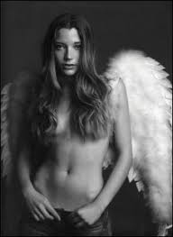 Sarah Roemer and Elisabeth