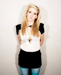 Ellie Goulding is a buzzing