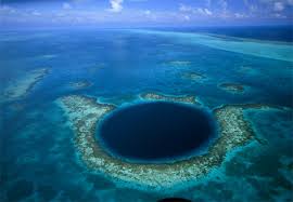 [FLOOD!] Sujet au plus grand nombre de pages - Page 30 Belize-blue-hole-reef-731526-ga