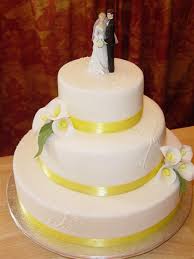 lilies wedding cakes