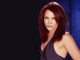 Dina Meyer Picture 6