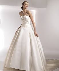 avance-pronovias-2010-modelo-georgia_b.jpg