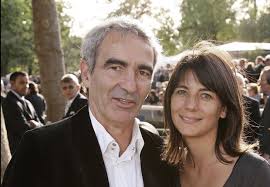 Raymond Domenech a tenu sa promesse : objective c'est d'aller
jusque 11 juin EN STREAMING EN STREAMING Raymond Domenech a tenu
sa promesse : objective c'est d'aller jusque 11 juin