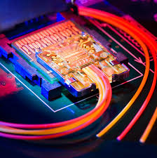 Light Peak, interconnessione di nuova generazione Light Peak, interconnessione di nuova generazione