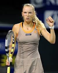 caroline wozniacki pics tennis