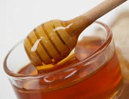 ما هي فائدة العسل الطبيعي ؟ Src1234250324