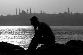 Bana bir türkü söyle şiiri