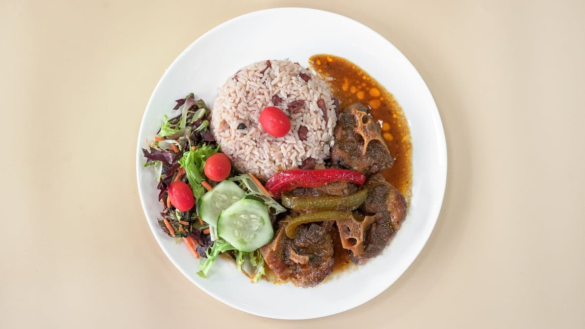 Peppa's Jerk Chicken (Queens) by null