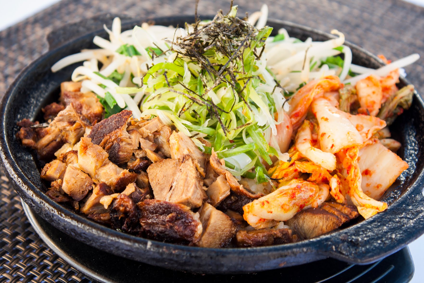 Dohatsuten Ramen & Tapas by null