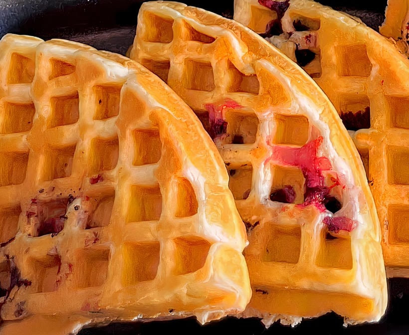 Sidney's Snowballs by null