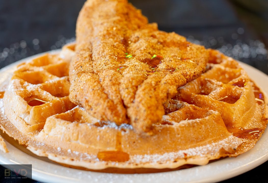 BLVD: Brunch Lunch Vibes Dinner (Daiquiris Wings & Seafood) by null