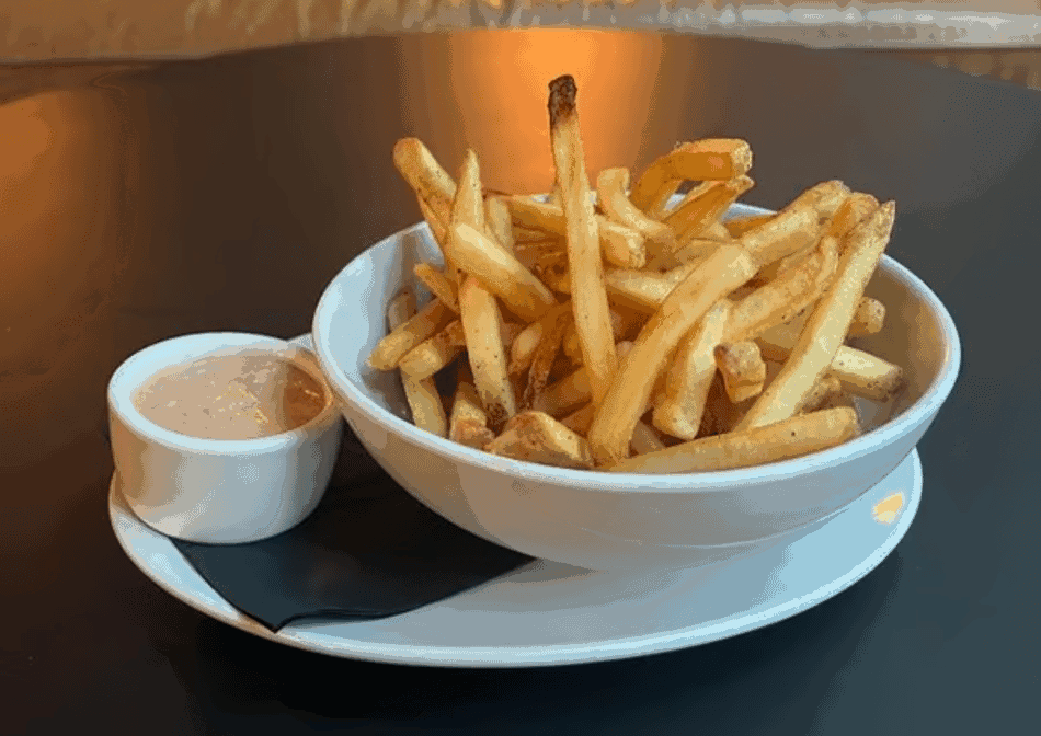 The Victor Tavern - 6th & Lenora by null