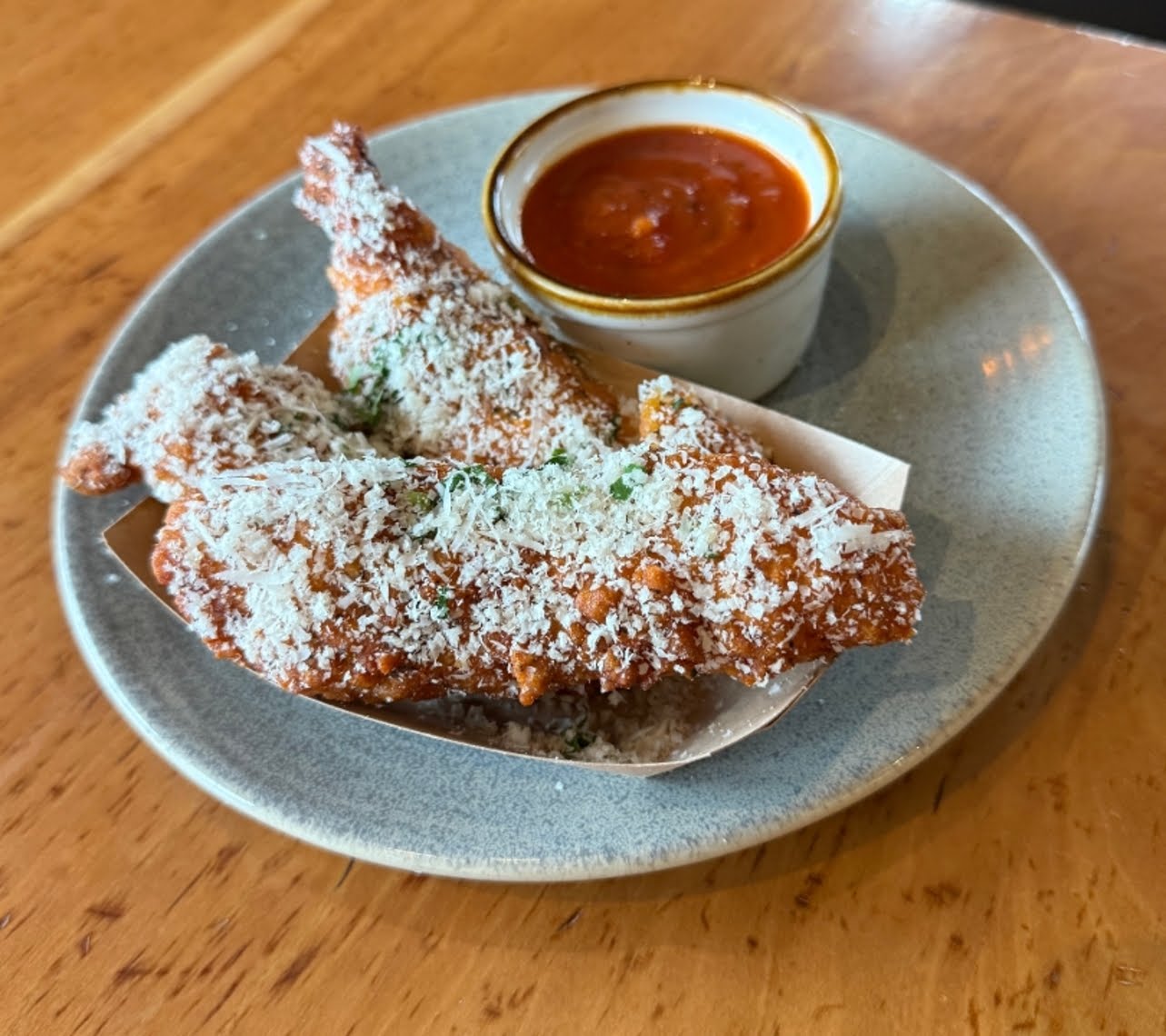 Roam Artisan Burgers by null