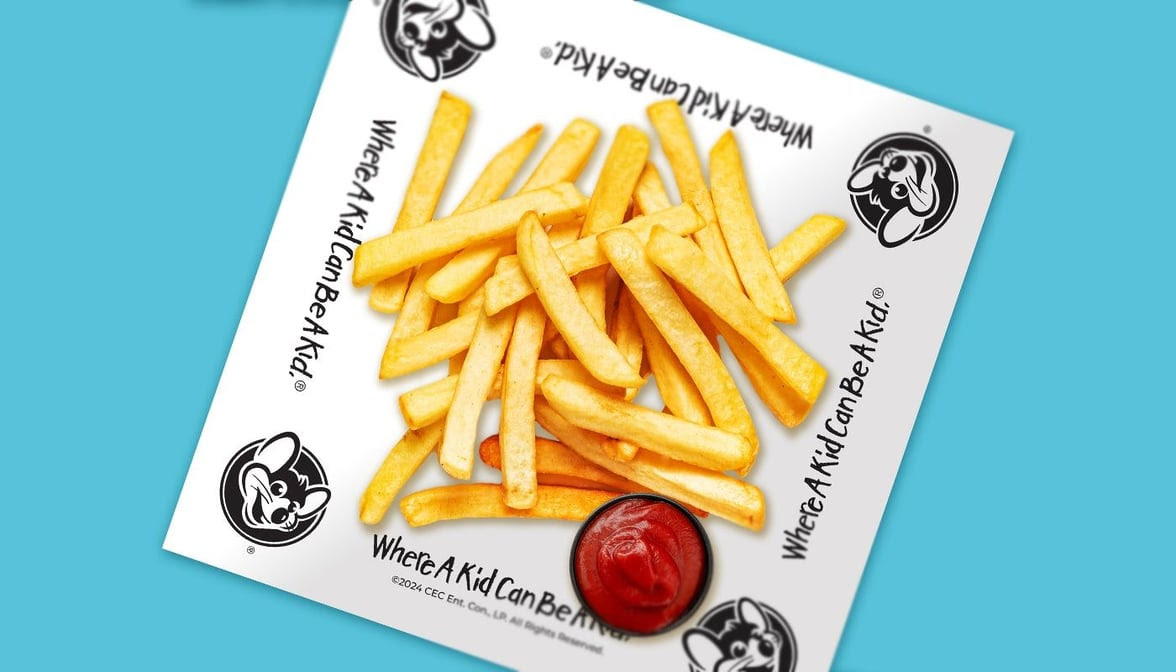 Chuck E. Cheese by null