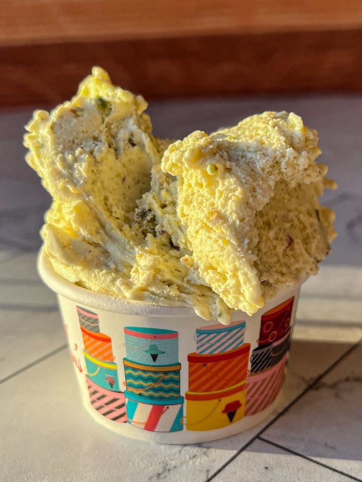 An's Hatmakers by null