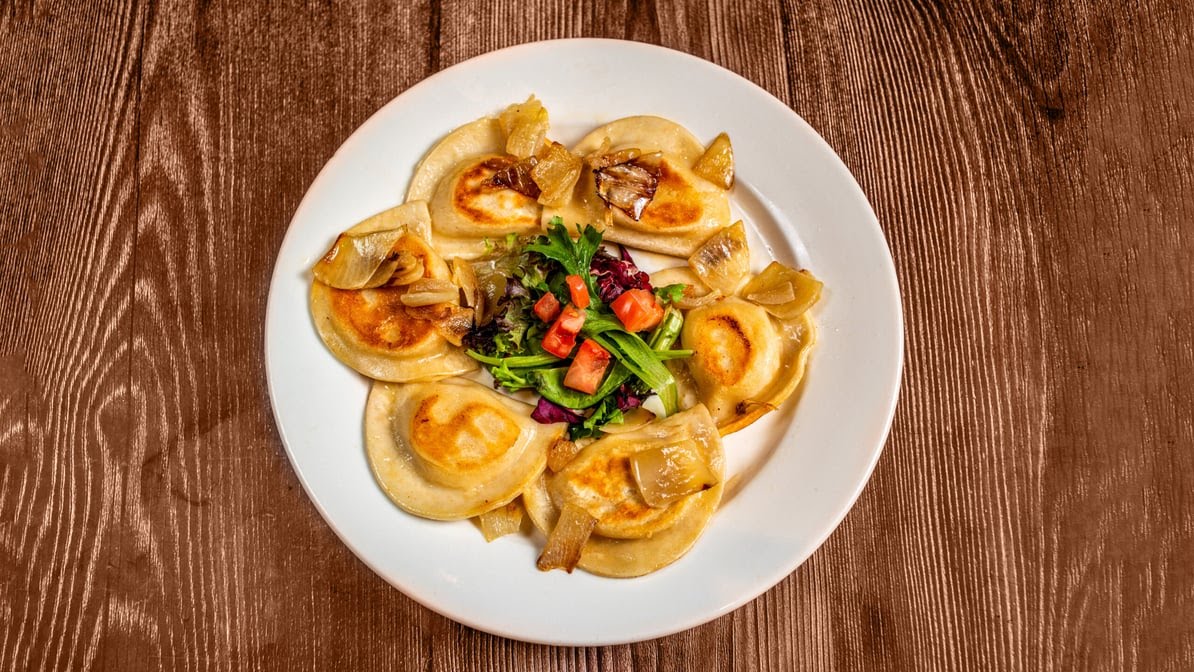 Plumsteadville Pub by null