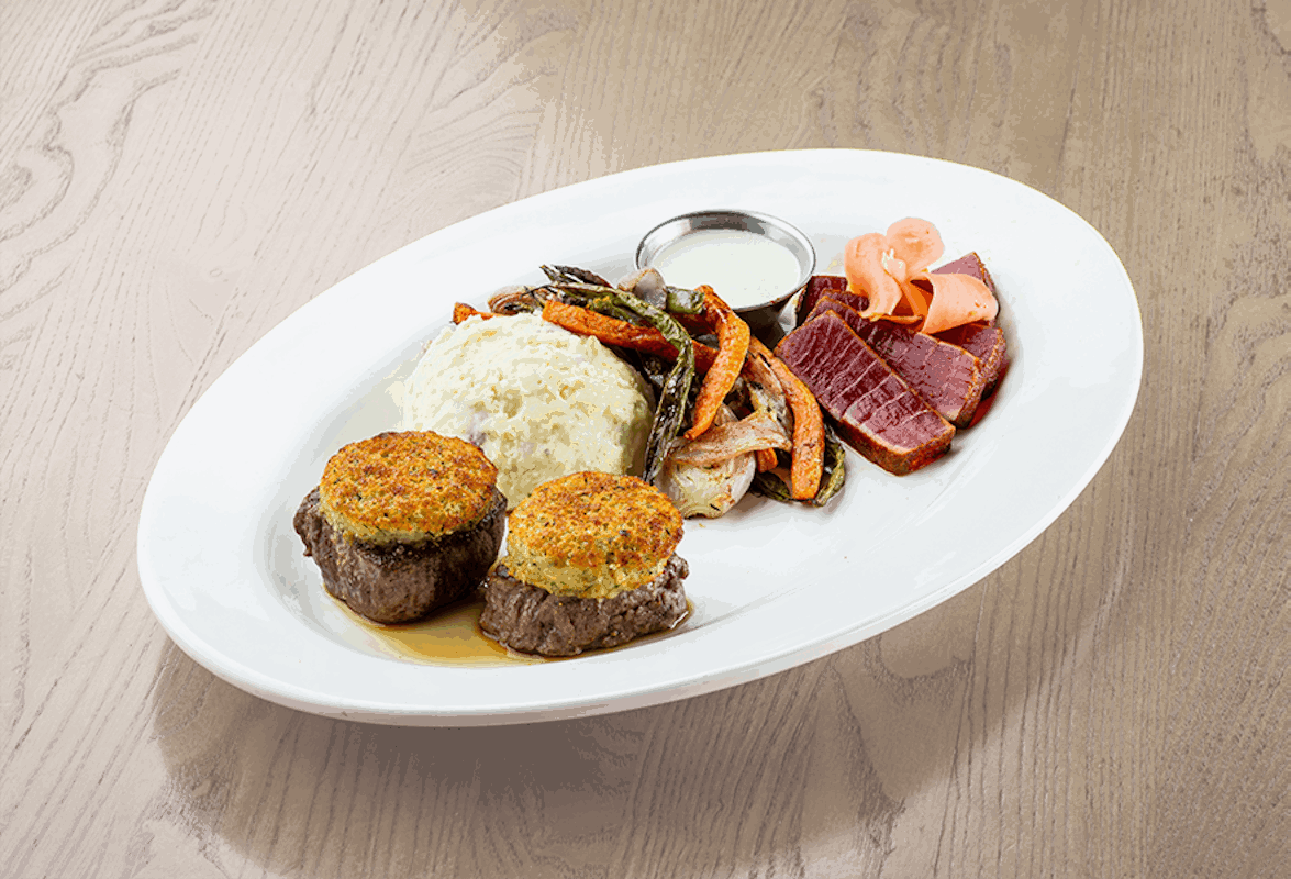 Cooper’s Hawk Winery & Restaurant by null