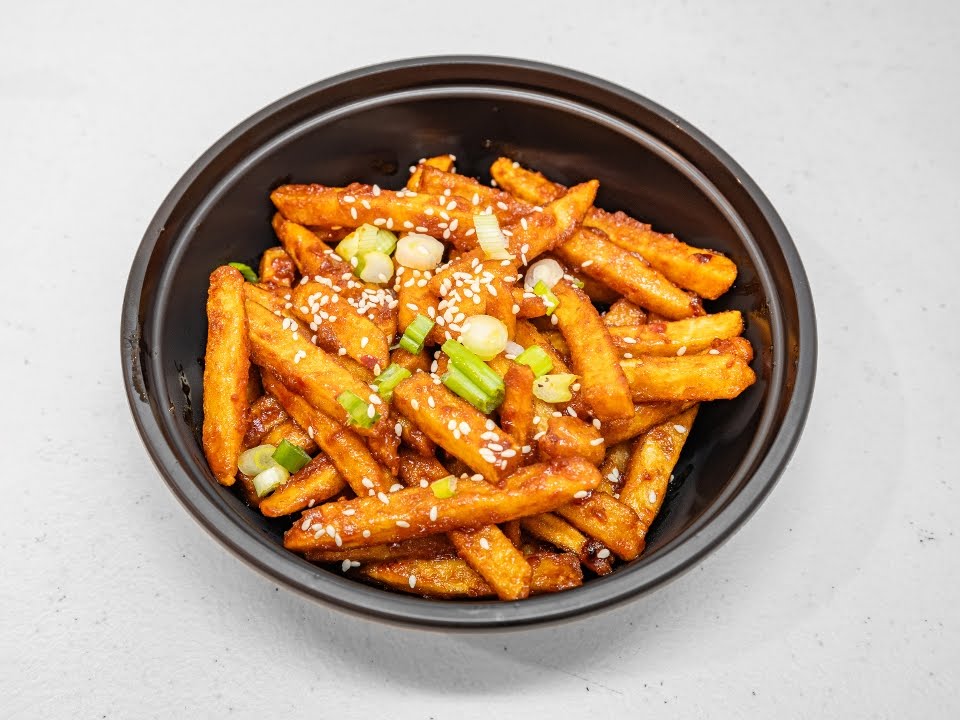 Momo King STL by null