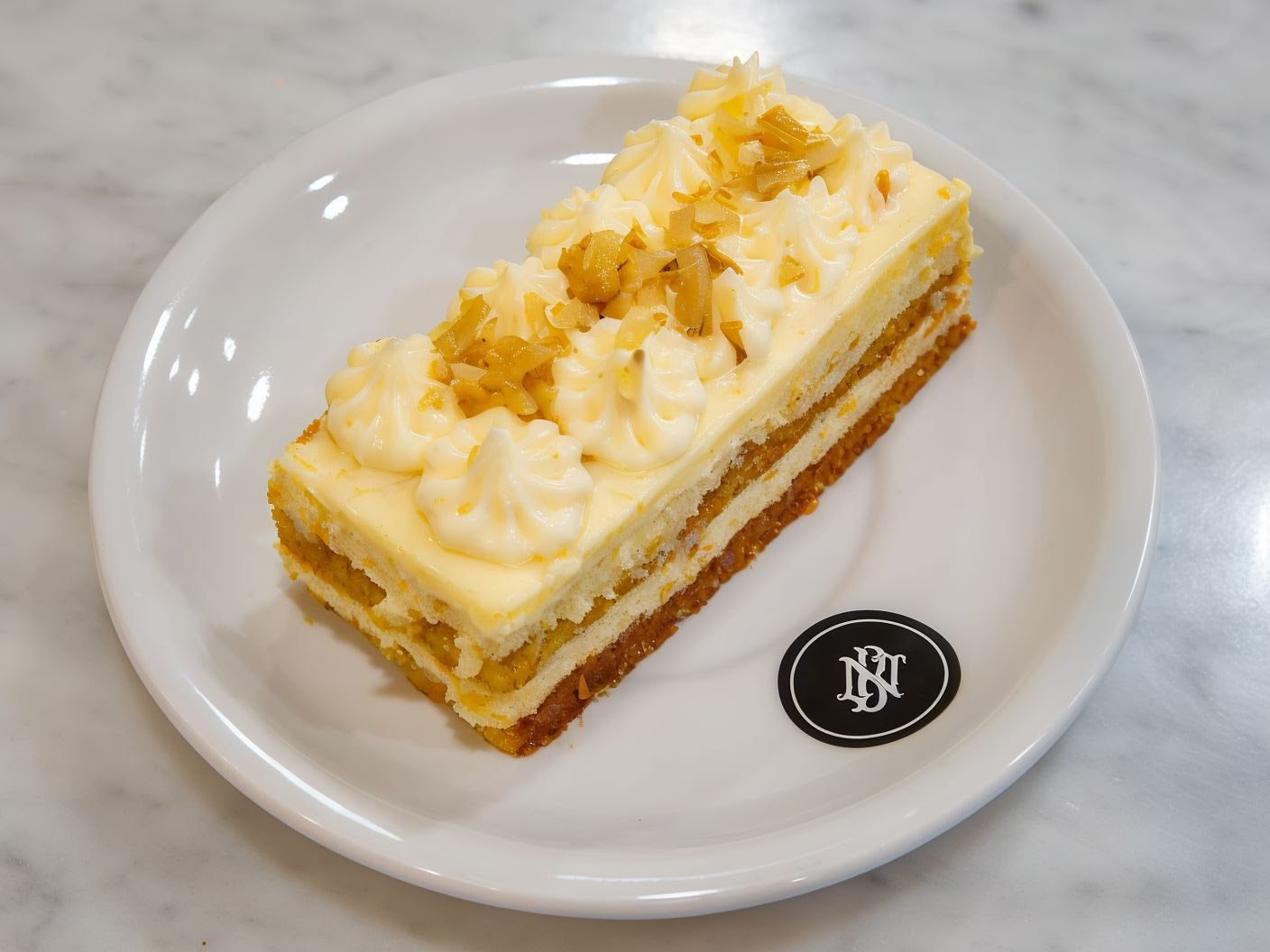 Bianco & Nero Arístides by null