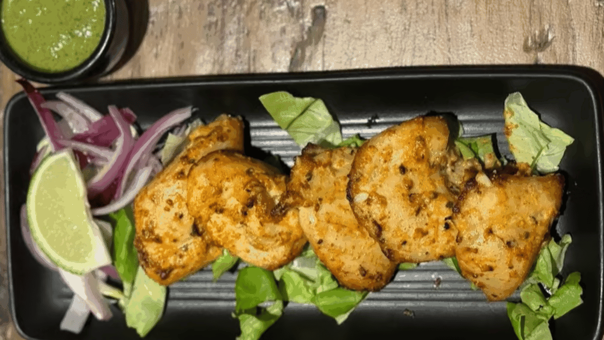 Rotate Social | Indian Culinary Lounge by null