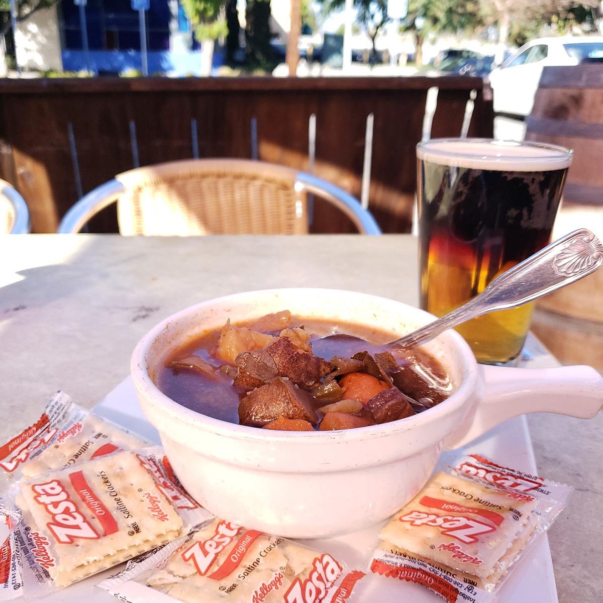 Pineapple Hill Saloon & Grill by null