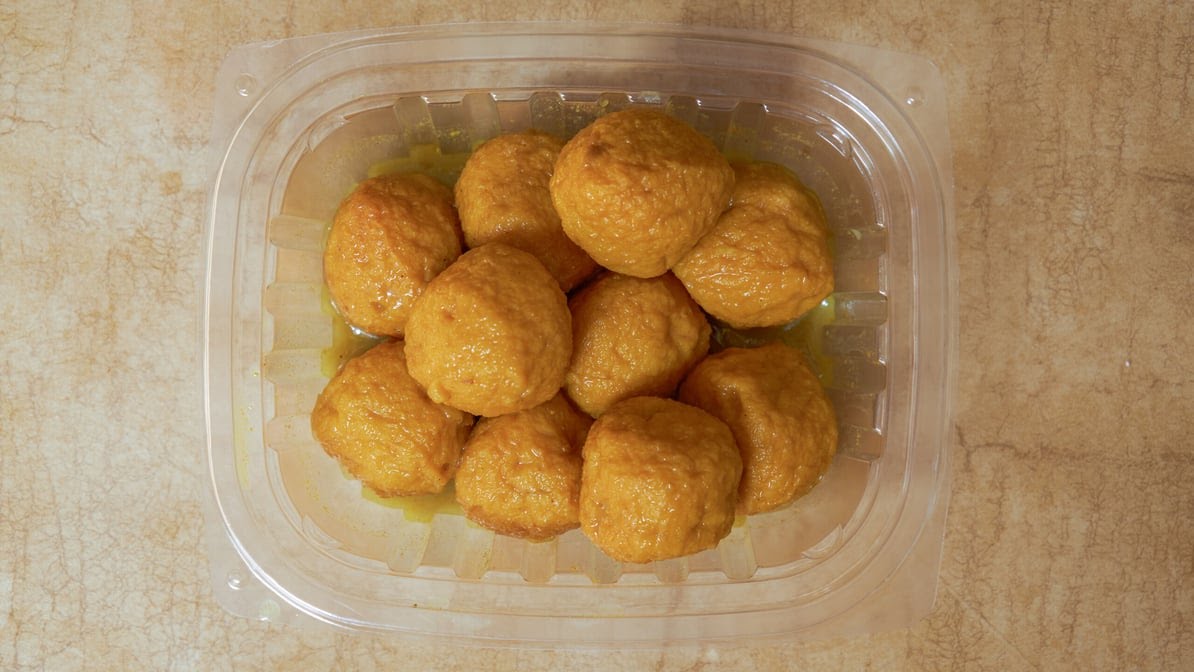 queen bakery II by null