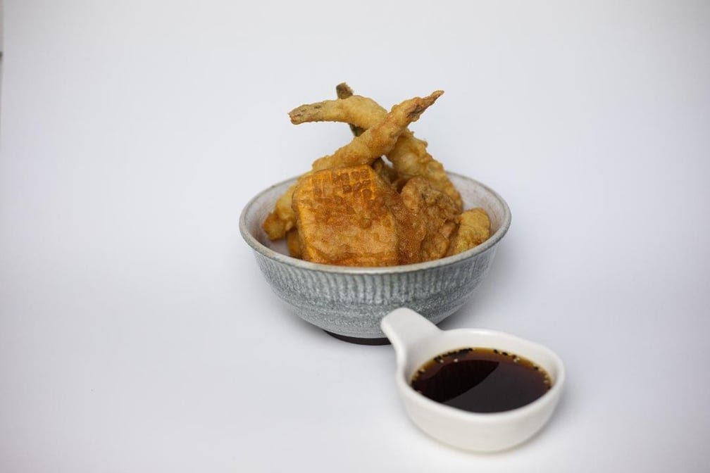 Friends Sushi on Rush by null