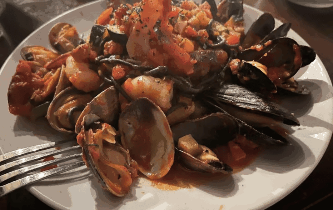 Bella Trattoria by null
