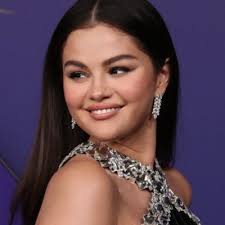 Selena gomez neighbors rehab story jpg x Selena gomez sextape