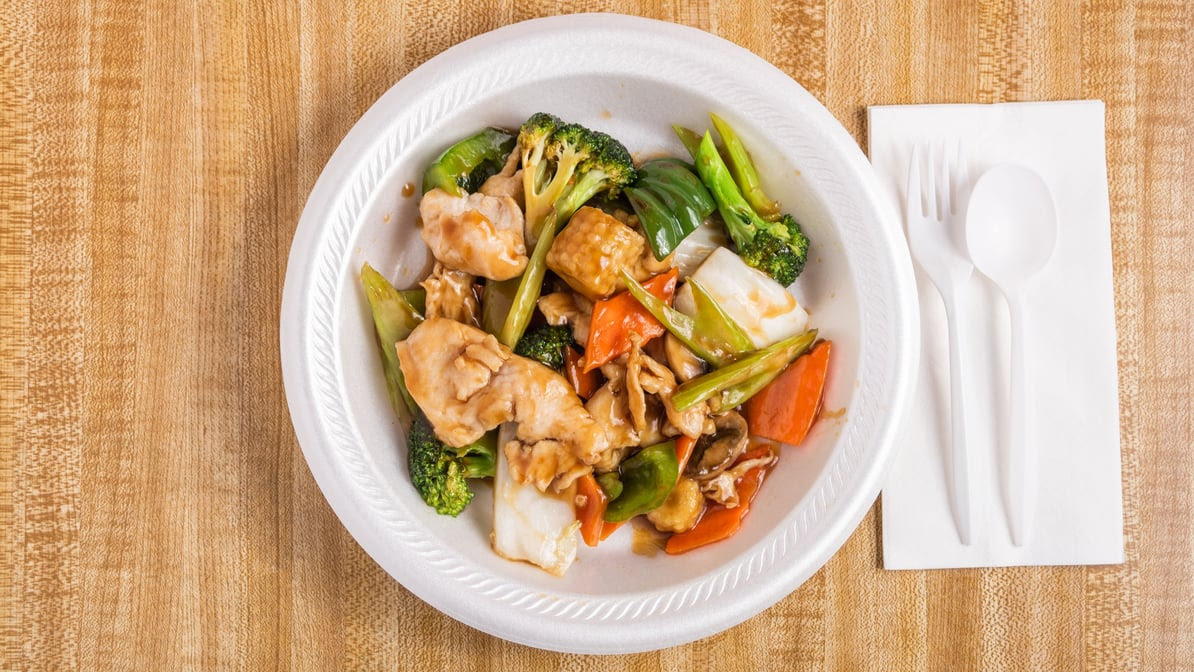 China Dragon by null