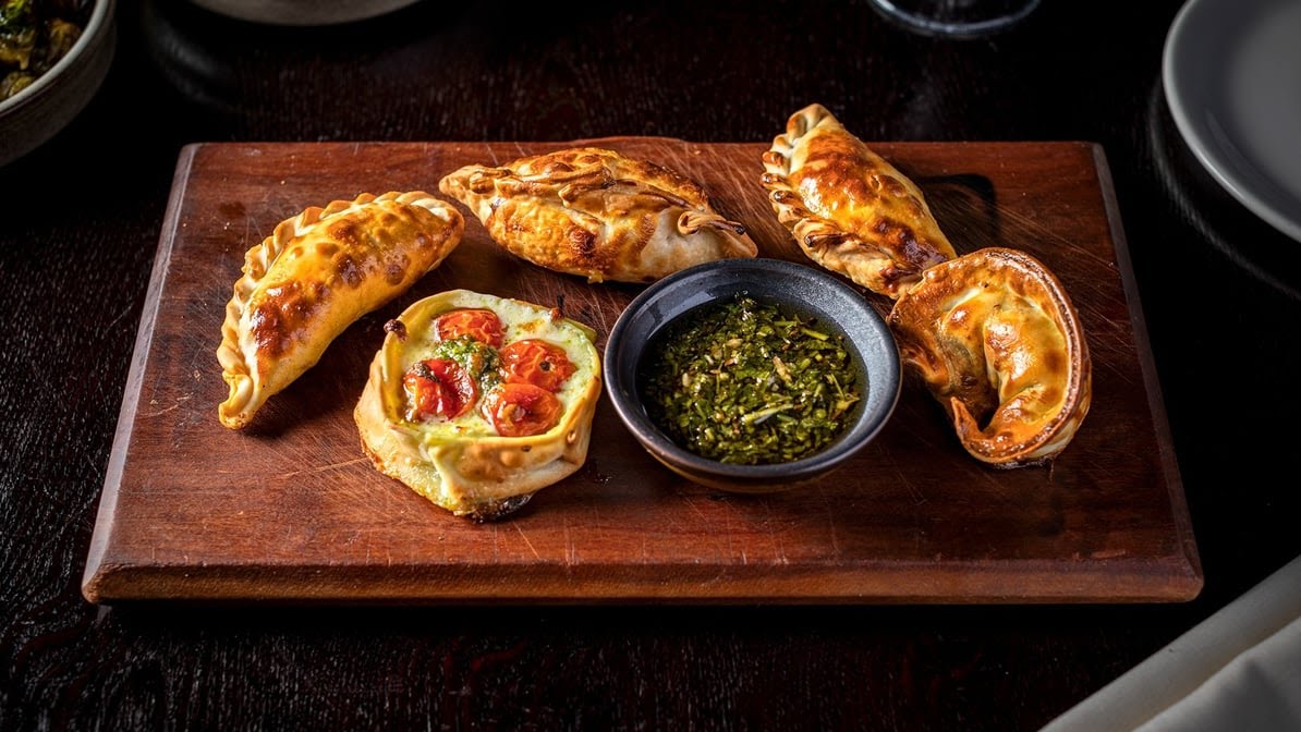 Artango Bar & Steakhouse by null