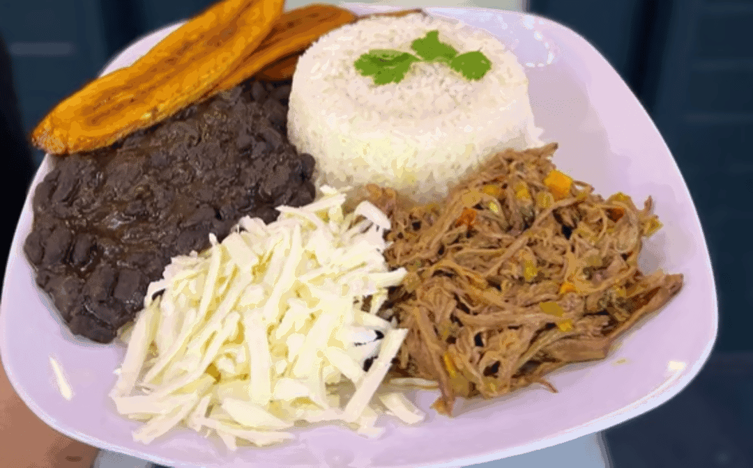 QUERICOZON BELMONT by null